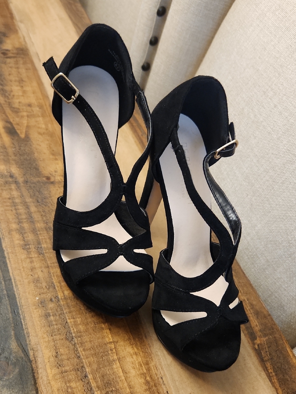 De Blossom Collection Black Suede Strappy High Heels